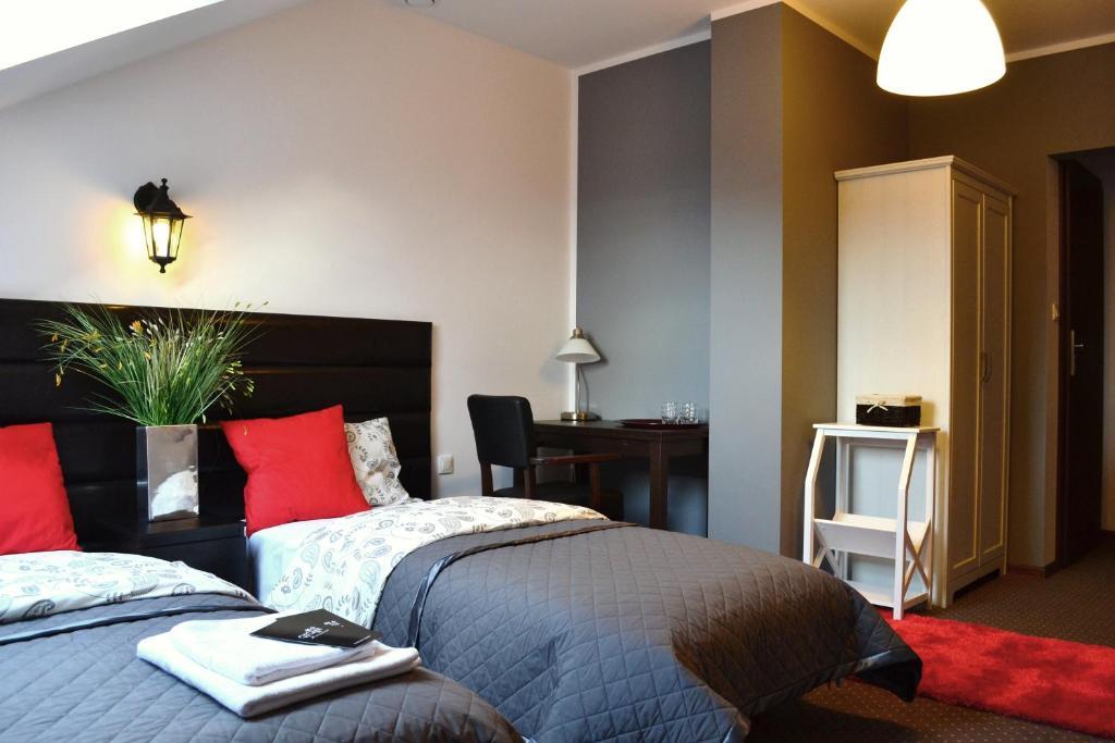 Hotel Graffit Świebodzin Kültér fotó