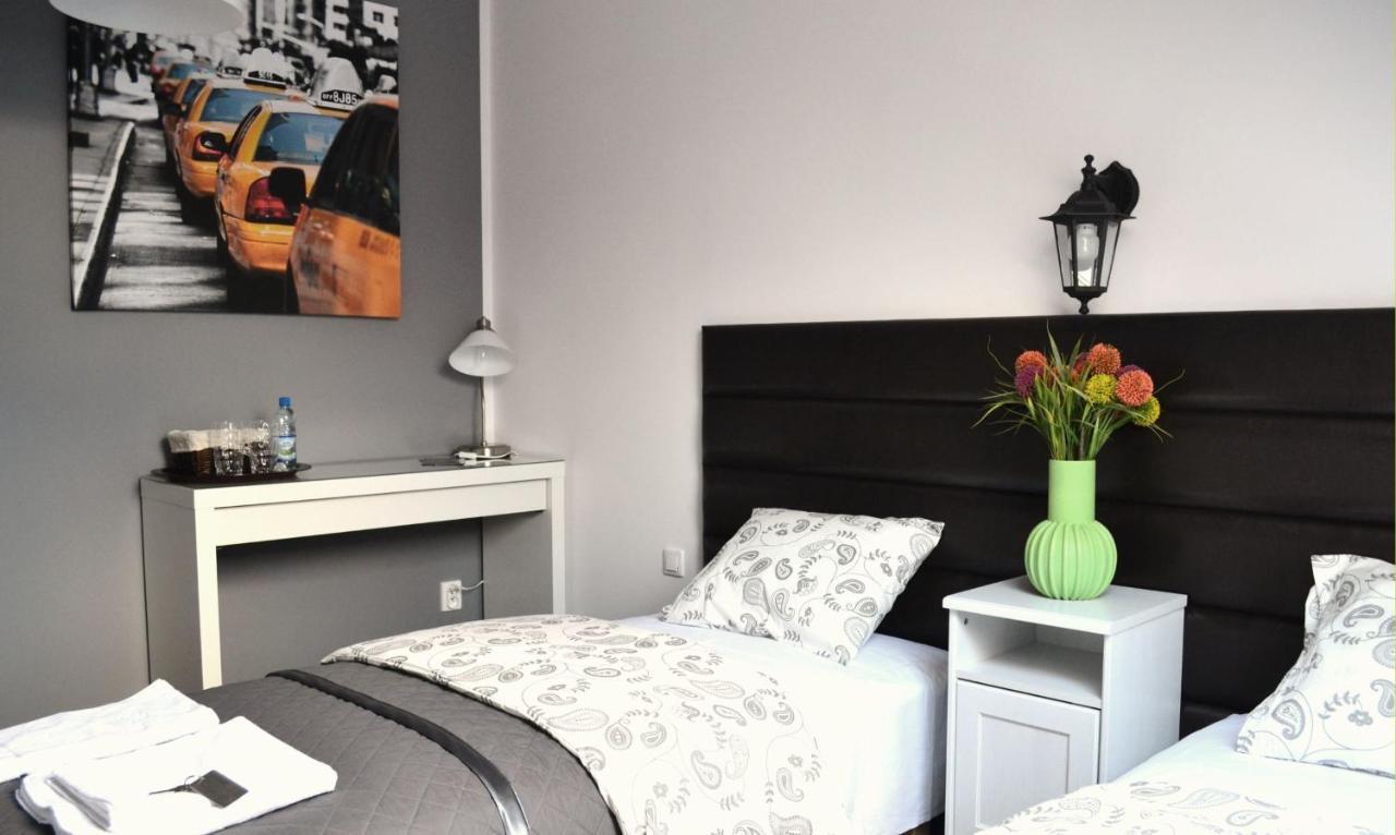 Hotel Graffit Świebodzin Kültér fotó