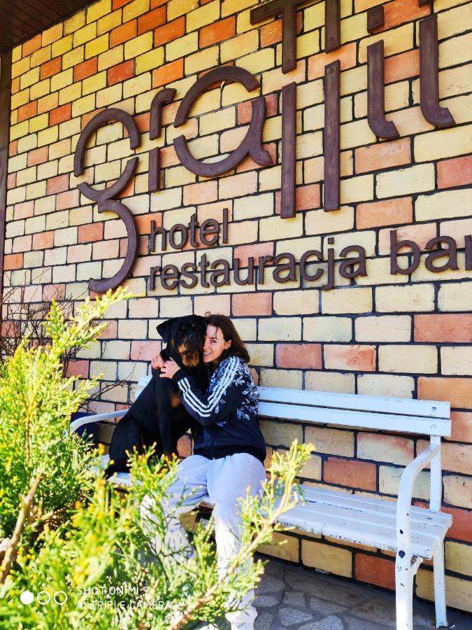 Hotel Graffit Świebodzin Kültér fotó